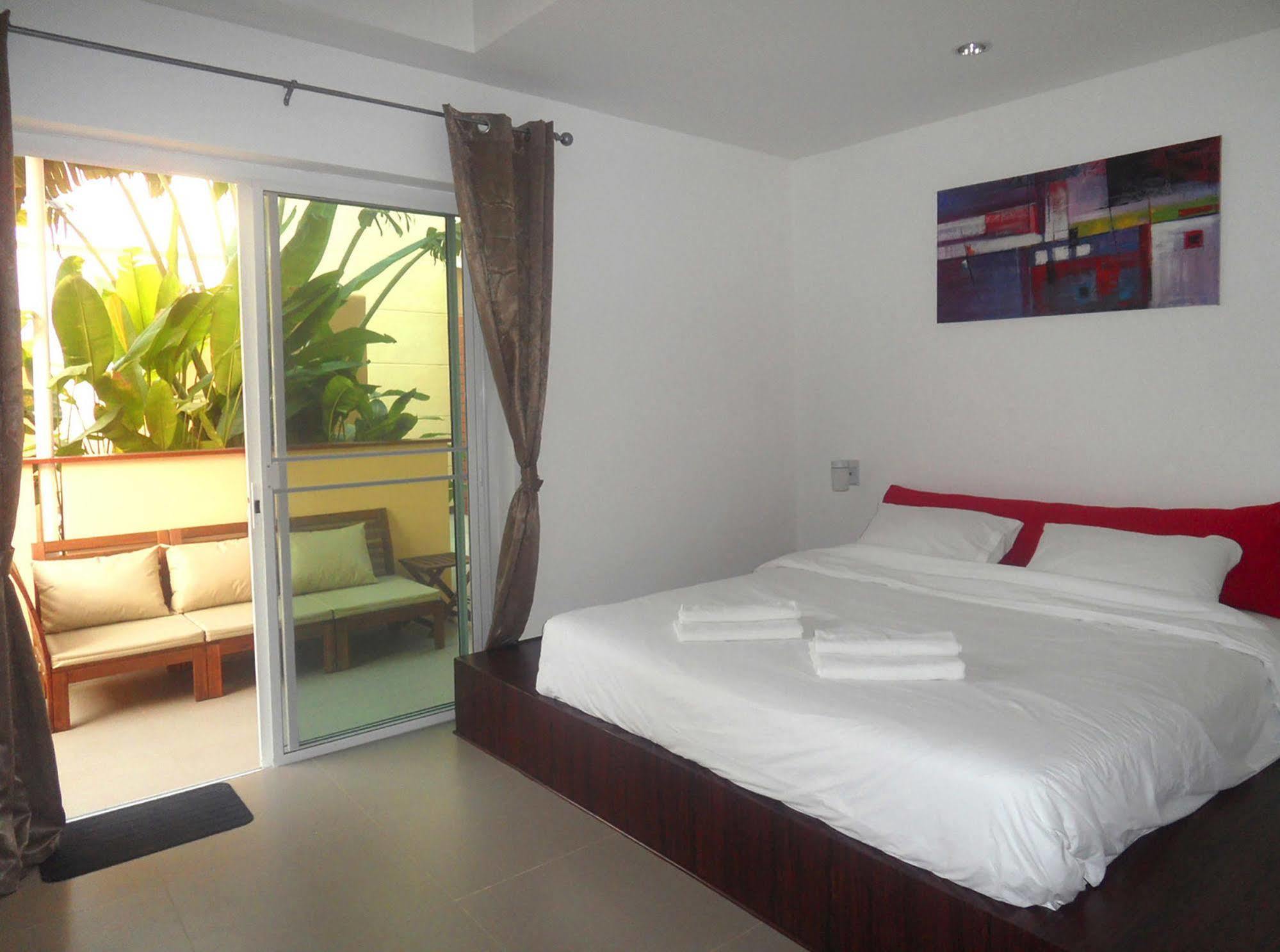Gp Rooms Pool Guesthouse Pattaya Dış mekan fotoğraf