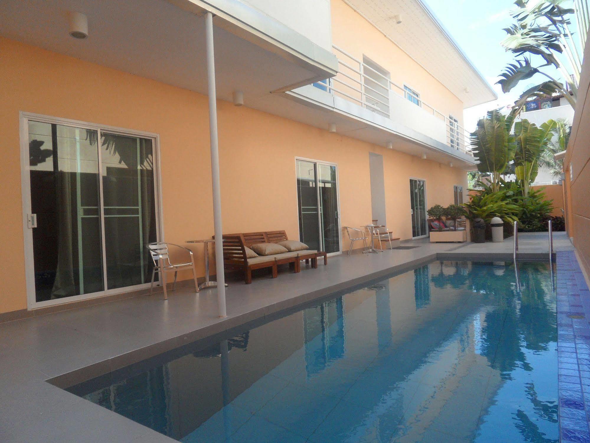 Gp Rooms Pool Guesthouse Pattaya Dış mekan fotoğraf