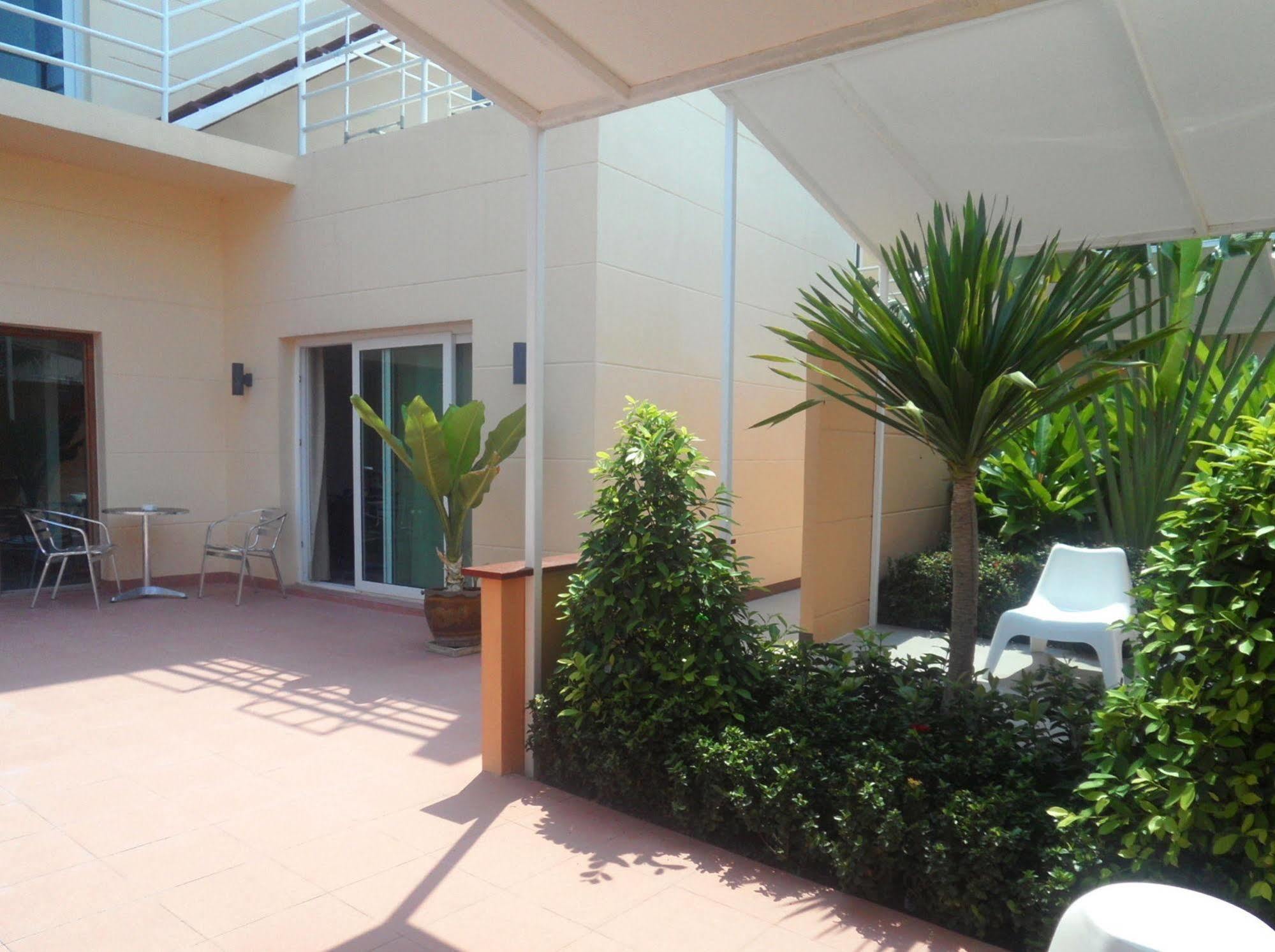 Gp Rooms Pool Guesthouse Pattaya Dış mekan fotoğraf